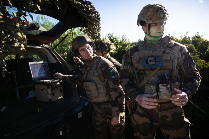 France joins Europe’s military service bandwagon