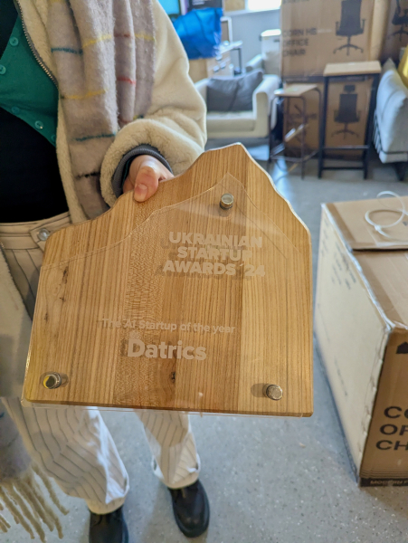 2025-11-02-124748-571