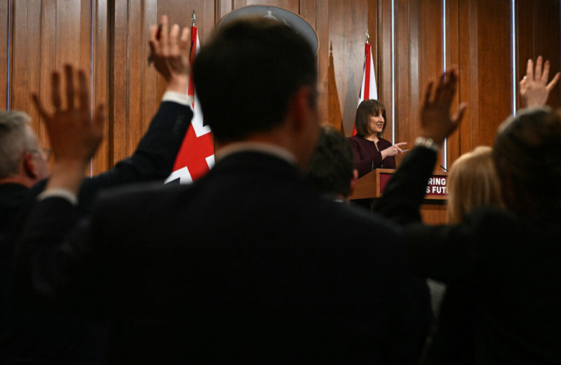 Keir Starmer’s Downing Street axes afternoon media briefings