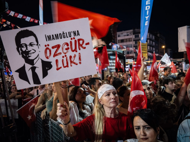 EU looks to rekindle ties with Turkey as a critical partner in Ukraine