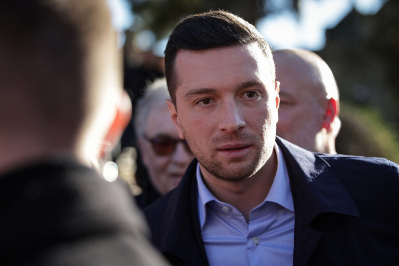 Macron’s mission: Le Pen-proof France before the 2027 election