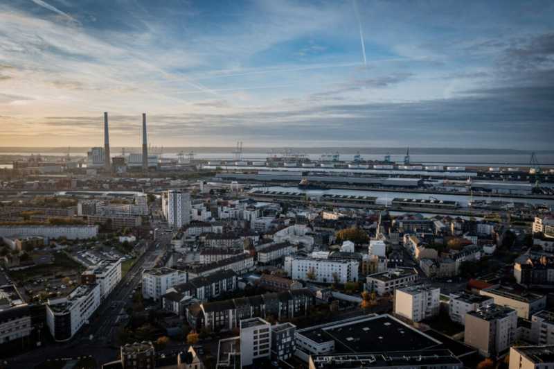 Édouard Philippe’s presidential ambitions run into trouble in his Normandy base