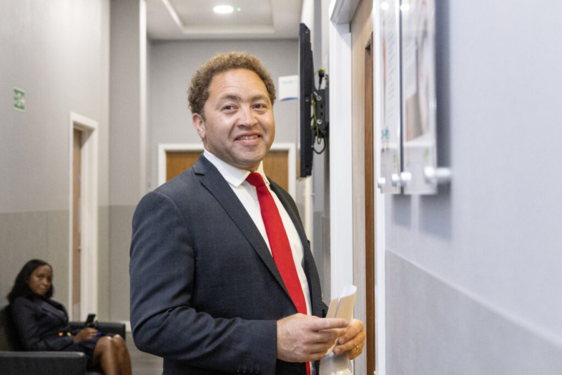 Iran crisis puts UK leader Keir Starmer in a new political bind