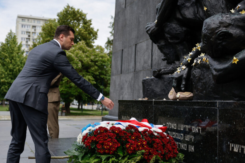 France’s far-right leader Jordan Bardella tours Poland in search for new allies
