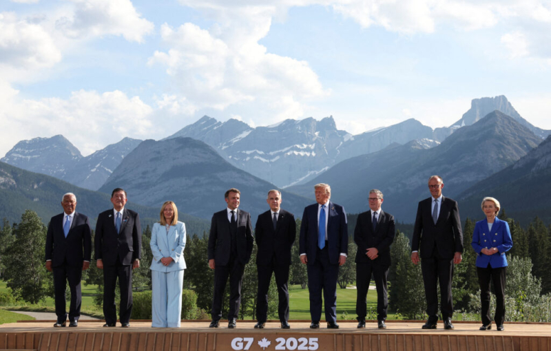 Macron weighs his options for wooing Trump at G7: Dinner at Versailles, or maybe golf