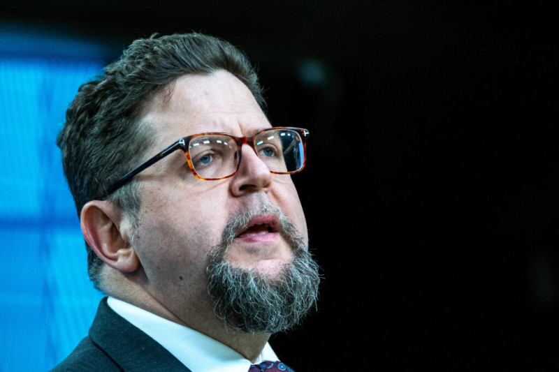Polish president strips Zelenskyy of top honor in dispute over World War II unit