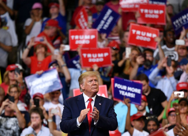 Farage and Le Pen try Trump’s trick of turning scandal to their advantage