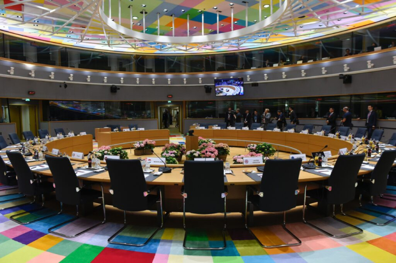 Merz unites EU budget-cutters as Costa gropes for deal