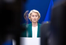 Von der Leyen U-turns, will attend landmark Carney speech