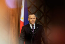 Polish president Nawrocki pushes his way into top court amid rule-of-law tussle
